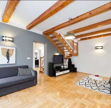 Urban Nest Apartments- Old Town Stradomska 9 クラクフ エクステリア 写真