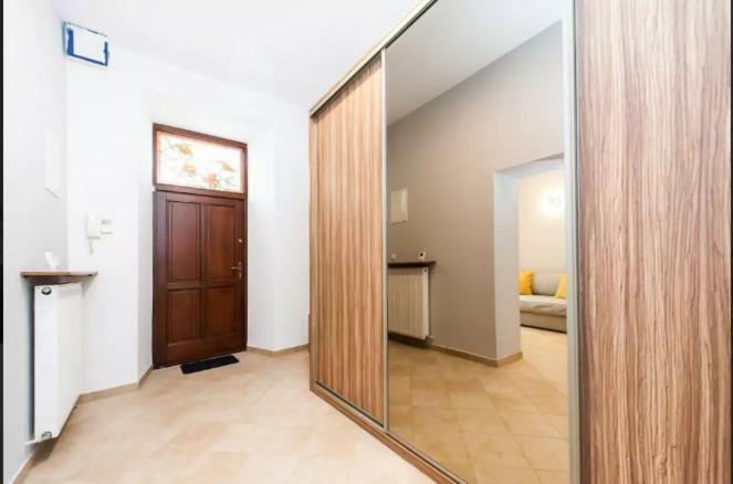 Urban Nest Apartments- Old Town Stradomska 9 クラクフ エクステリア 写真